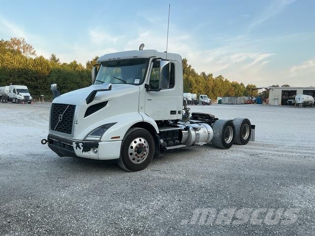 Volvo VNR64T300 Motrici e Trattori Stradali