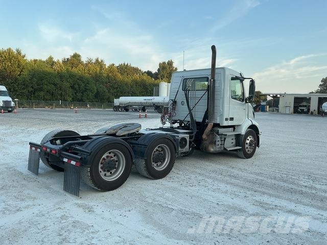 Volvo VNR64T300 Motrici e Trattori Stradali