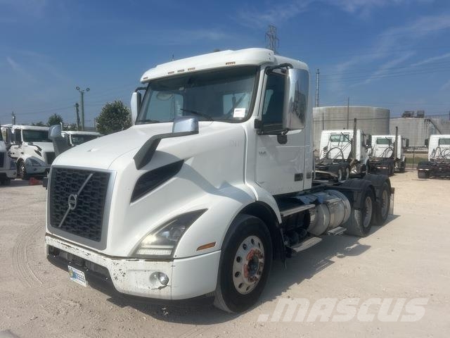Volvo VNR64T300 Sattelzugmaschinen