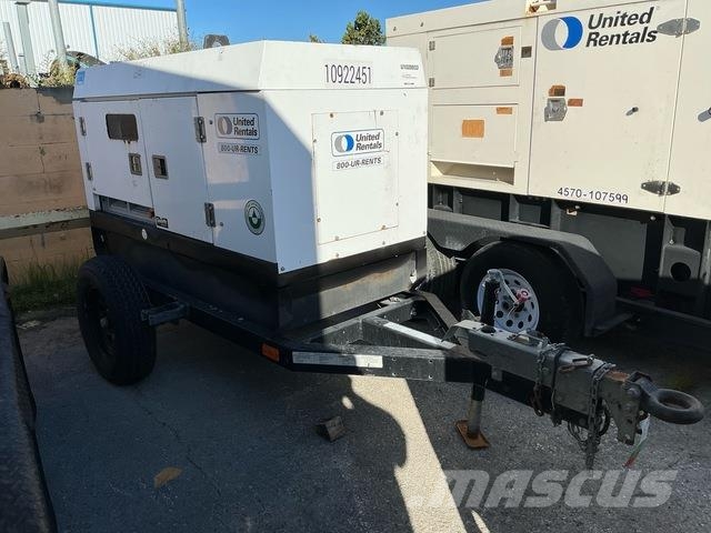 Wacker Neuson G25 T4F مولدات ديزل