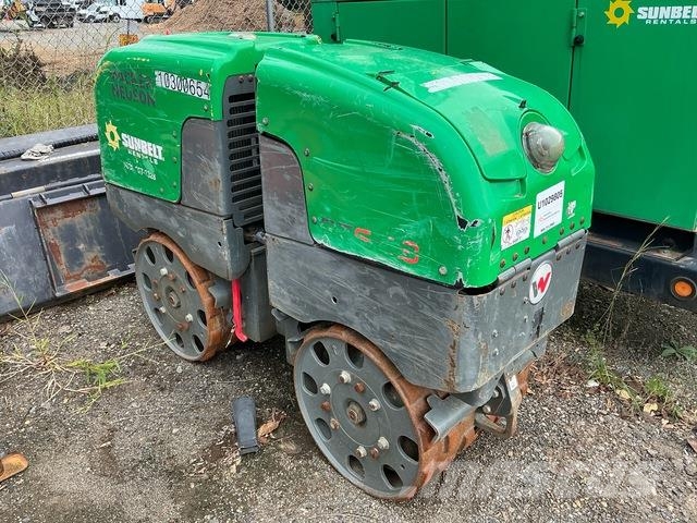 Wacker Neuson RTSC3 ソイルコンパクター