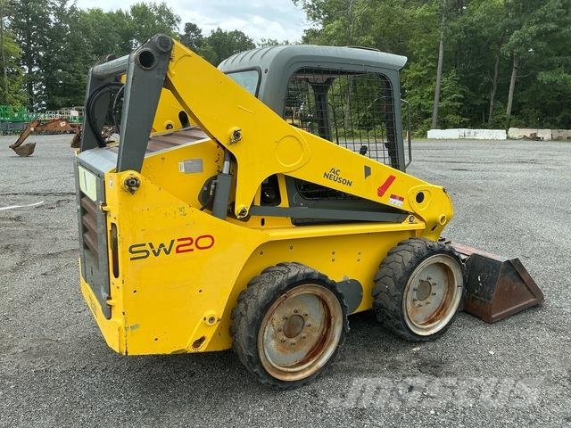 Wacker Neuson SW20 Lietoti riteņu kompaktiekrāvēji