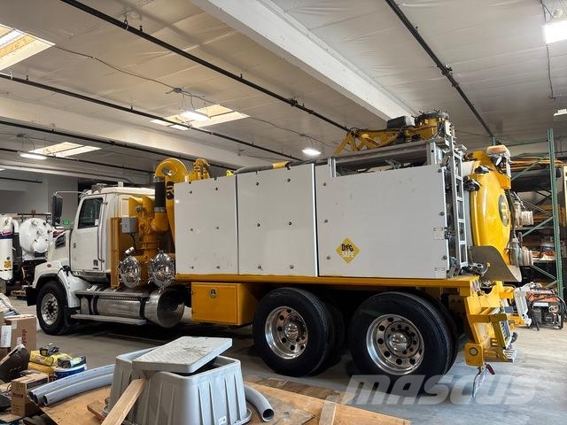 Western Star 4700SB Bagri goseničarji