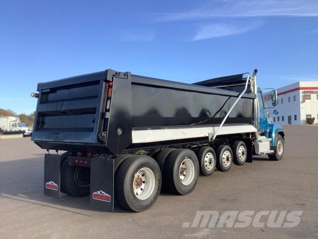 Western Star 4700SF Sora- ja kippiautot