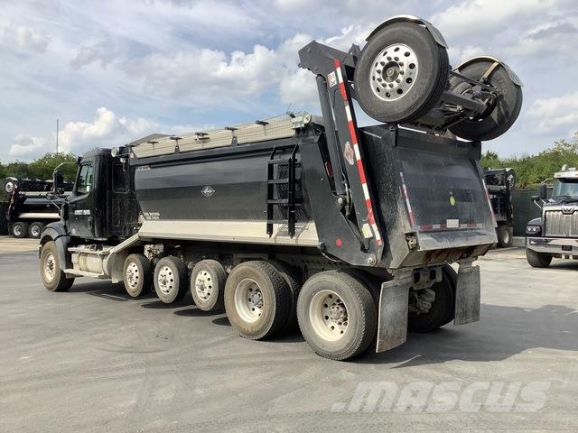 Western Star 47X Sora- ja kippiautot