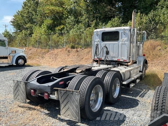Western Star 4900FA وحدات الجر
