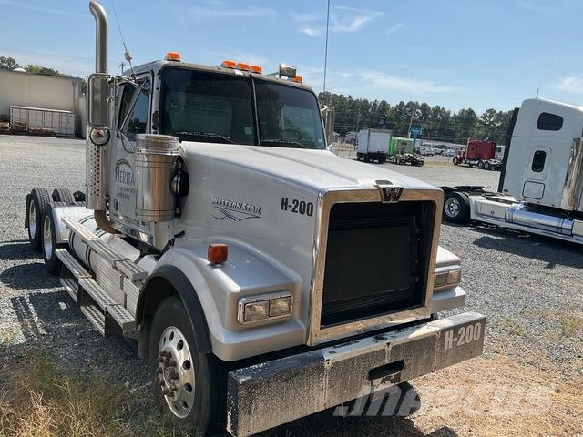 Western Star 4900FA وحدات الجر