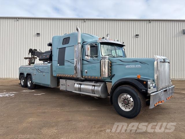 Western Star 4964EX Recovery vehicles