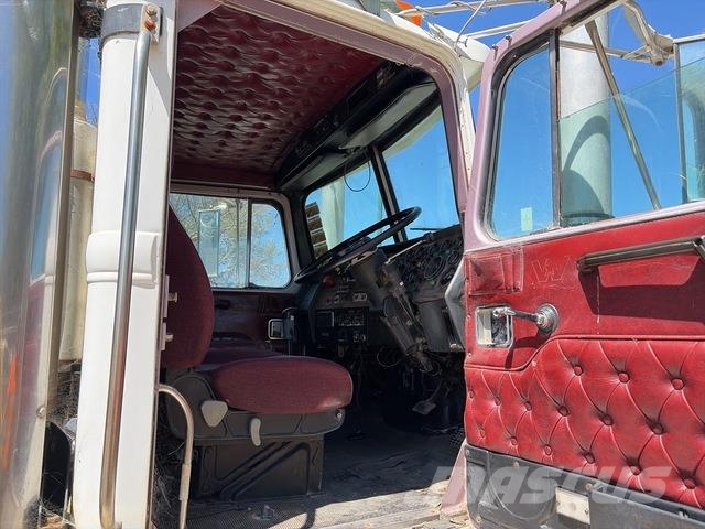 Western Star 4986F Kamioni za pokretne bušotine