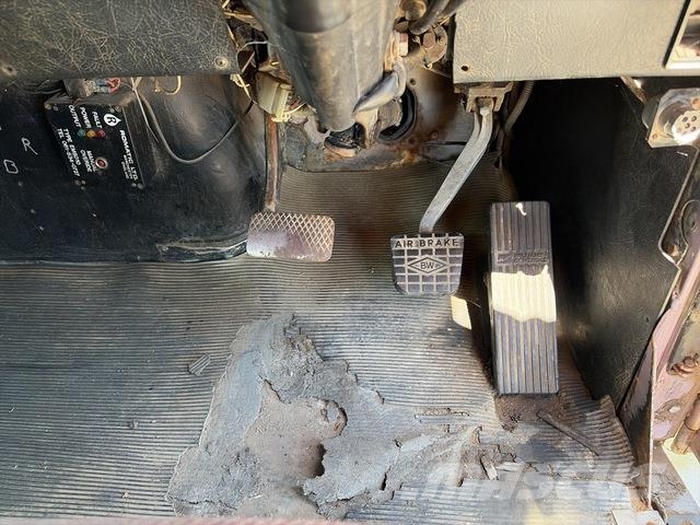 Western Star 4986F Kamioni za pokretne bušotine