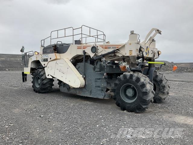 Wirtgen 2400 Zemin sıkıştırma makineleri