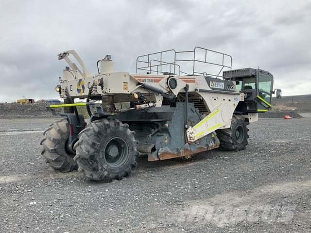 Wirtgen 2400 Zemin sıkıştırma makineleri