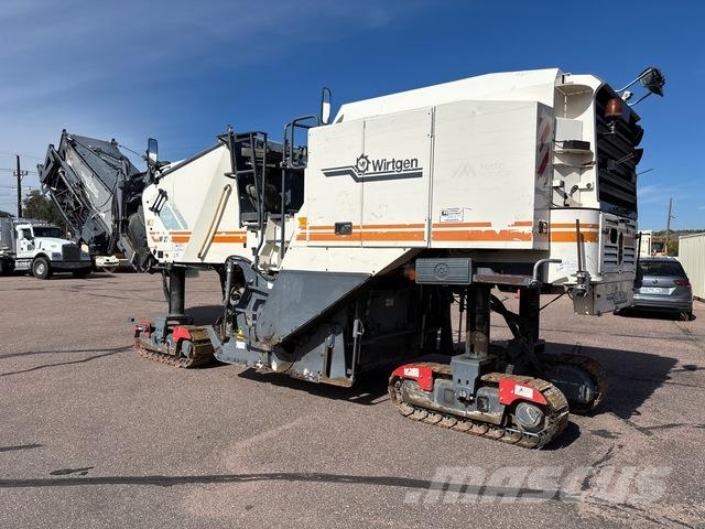 Wirtgen W210 Freze za asfalt