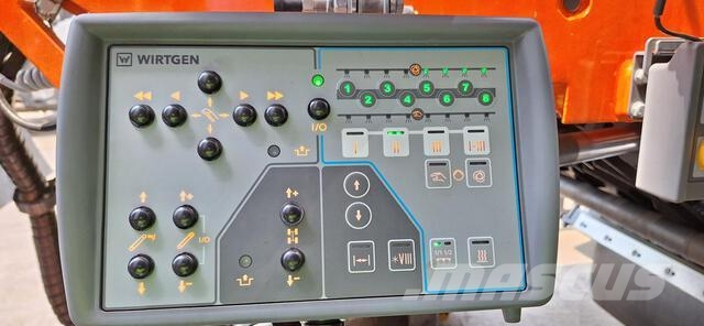 Wirtgen W380CR ضاغطات التربة