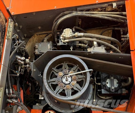 Wirtgen W380CR ضاغطات التربة
