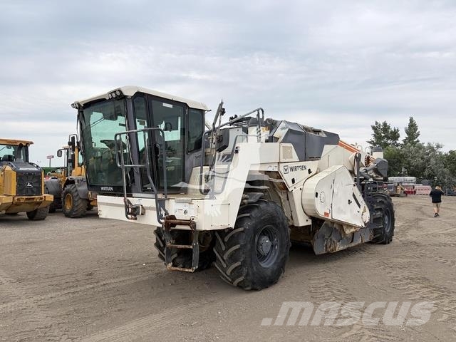 Wirtgen WR200XLi Compactadoras de suelo