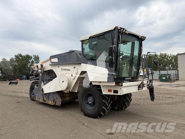Wirtgen WR200XLi Compactadoras de suelo