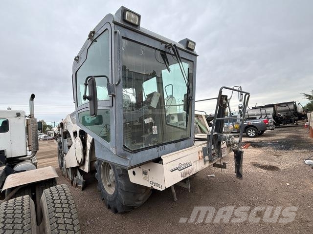 Wirtgen WR2400 Pinnasetihendajad