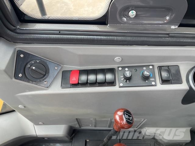 XCMG LW500HV لوادر بعجل