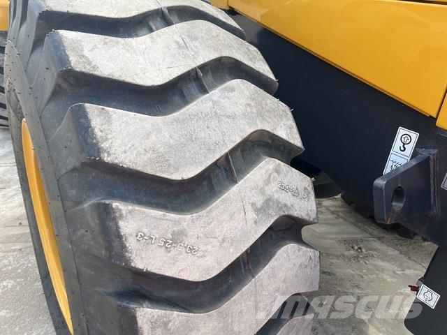 XCMG LW500HV لوادر بعجل