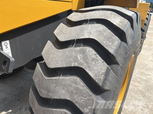 XCMG LW500HV لوادر بعجل