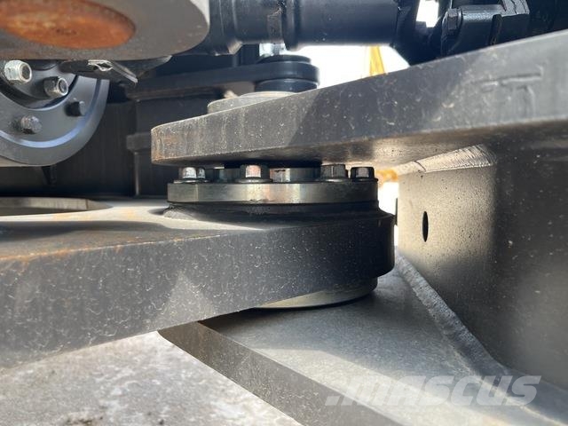 XCMG LW500HV لوادر بعجل