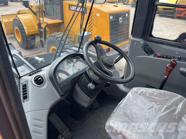 XCMG LW500HV لوادر بعجل