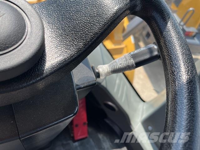 XCMG LW500KN لوادر بعجل
