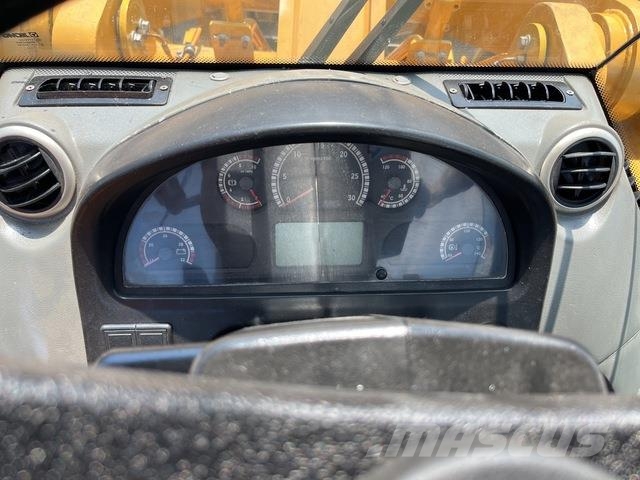 XCMG LW500KN لوادر بعجل