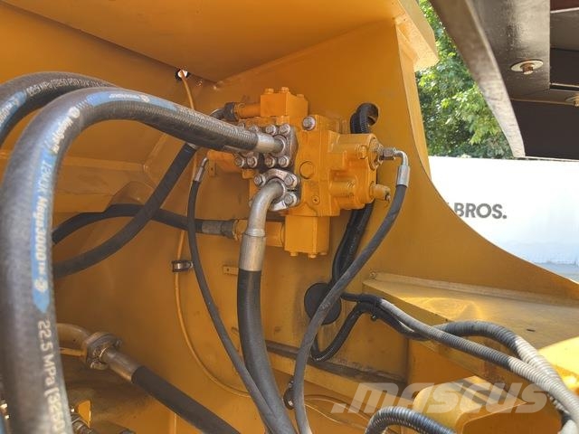XCMG LW500KN لوادر بعجل
