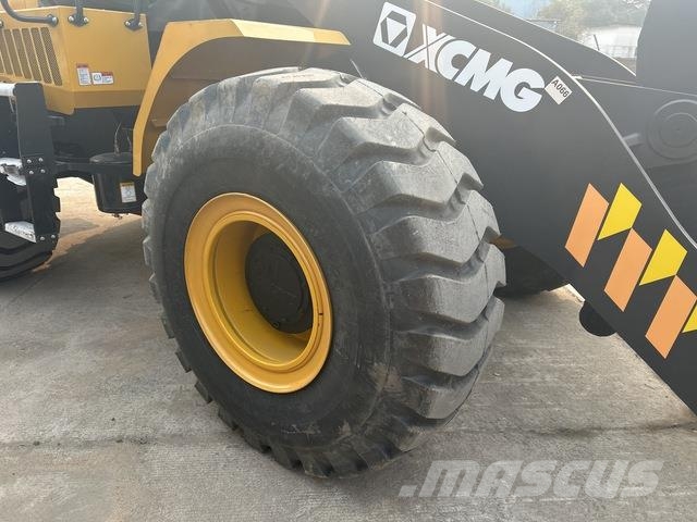 XCMG LW500KV Фронтальные погрузчики