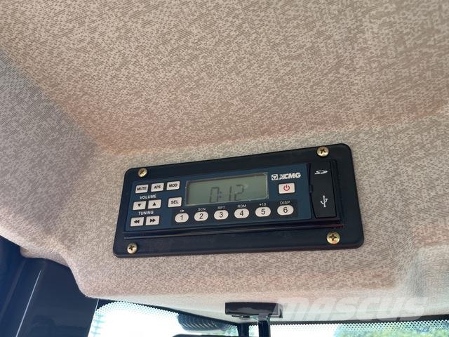 XCMG LW600FV لوادر بعجل