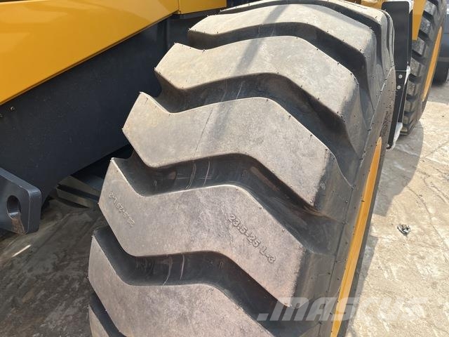 XCMG LW600FV لوادر بعجل