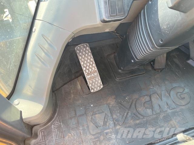 XCMG LW700HV لوادر بعجل