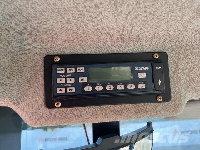 XCMG LW700HV لوادر بعجل
