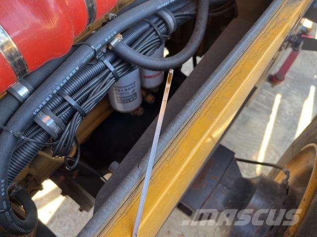 XCMG LW700HV لوادر بعجل