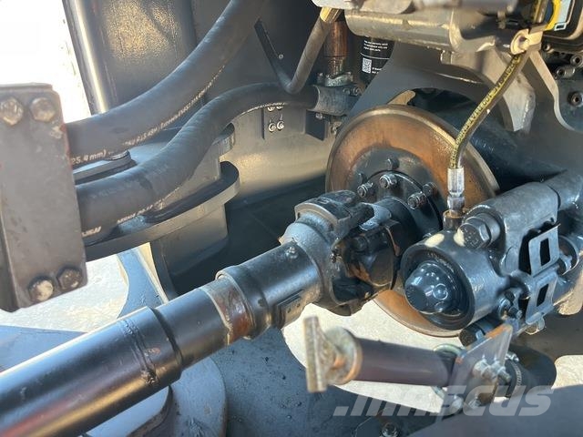 XCMG LW700HV لوادر بعجل