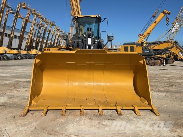 XCMG LW700HV لوادر بعجل