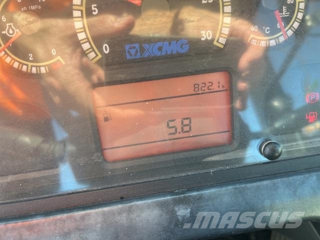XCMG LW700HV لوادر بعجل