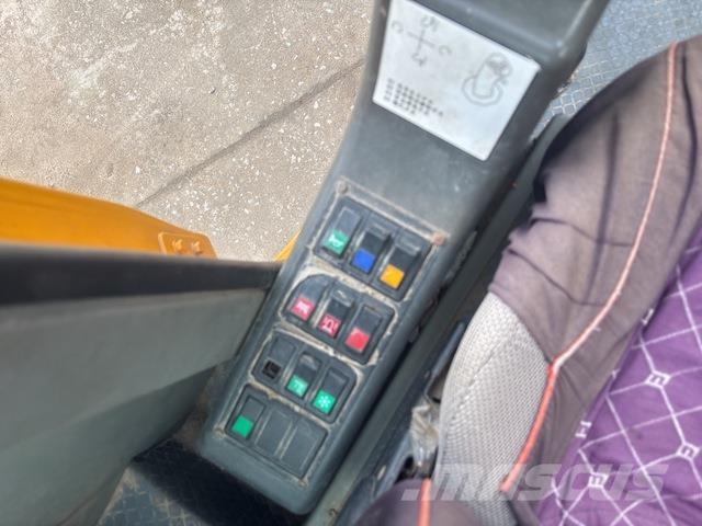 XCMG QY25K5-1 Γερανοί με ερπύστριες