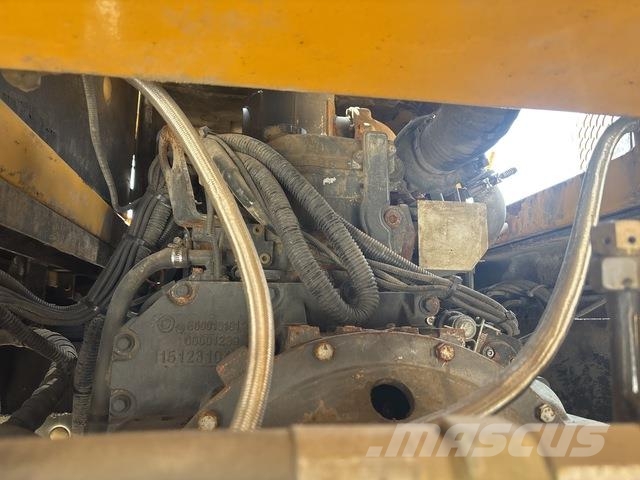XCMG RP452L معدات السفلتة