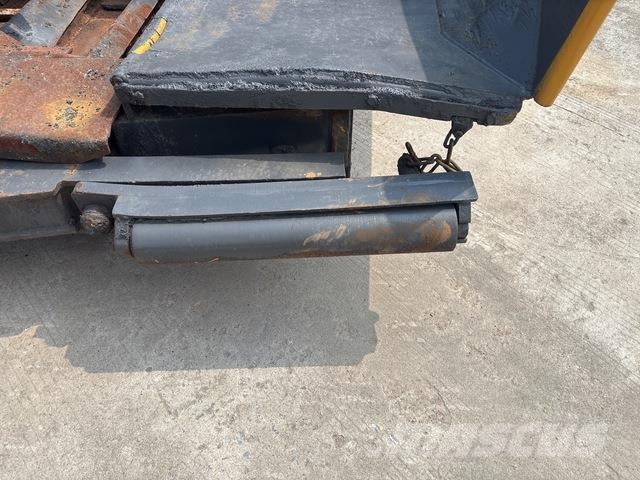 XCMG RP452L معدات السفلتة