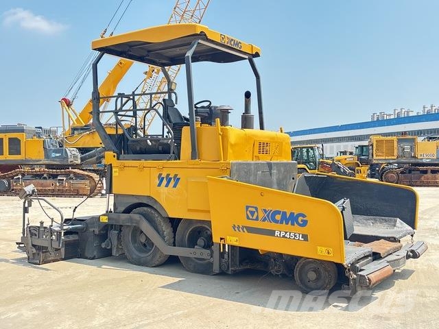 XCMG RP452L معدات السفلتة