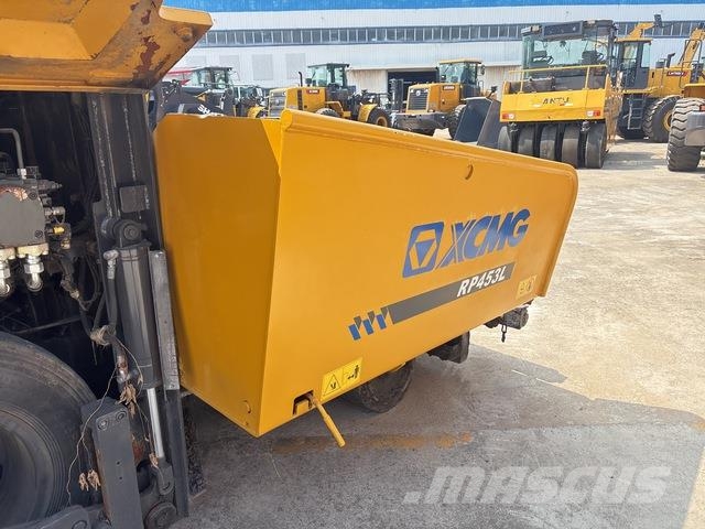 XCMG RP452L معدات السفلتة