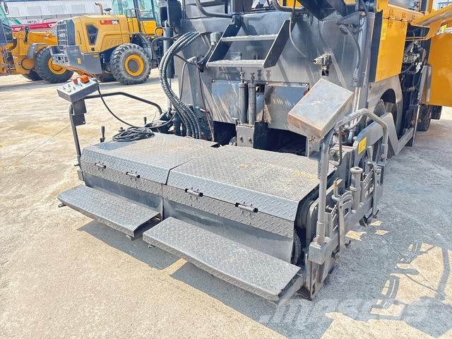 XCMG RP452L معدات السفلتة
