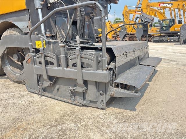 XCMG RP452L معدات السفلتة