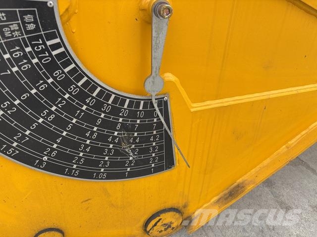 XCMG SQ1634A Otros