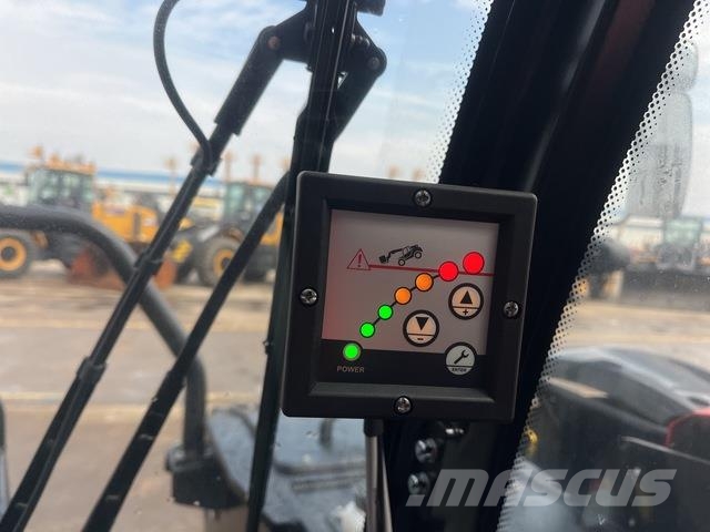 XCMG WF3514 テレスコーピックハンドラー