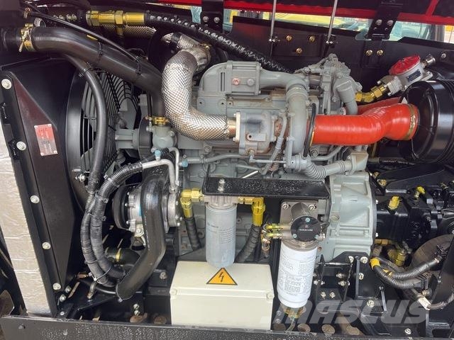 XCMG WF3514 テレスコーピックハンドラー