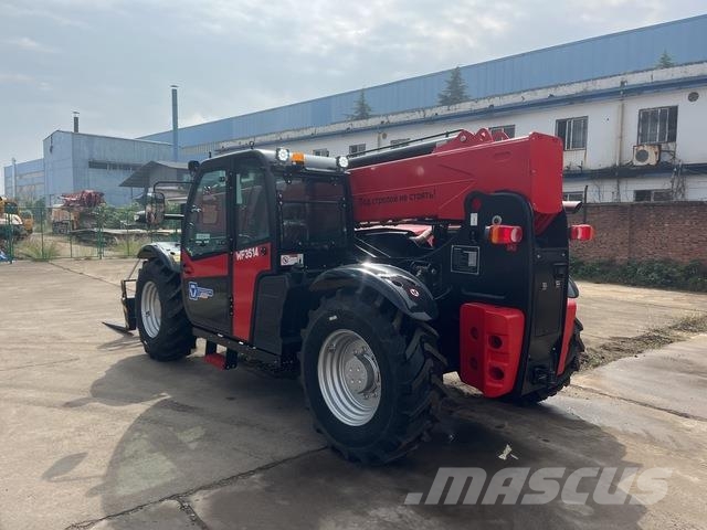XCMG WF3514 テレスコーピックハンドラー